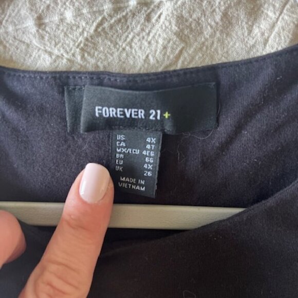 Forever 21 Contour Sculpt Sleeveless Fitted Bodysuit 4X - Picture 8 of 8